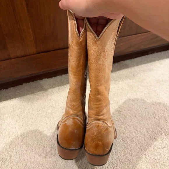 EUC Cleo + Wolf Ivy Western Boots  Leather Womens Size 7B In Tan Msrp $230 - Picture 5 of 10